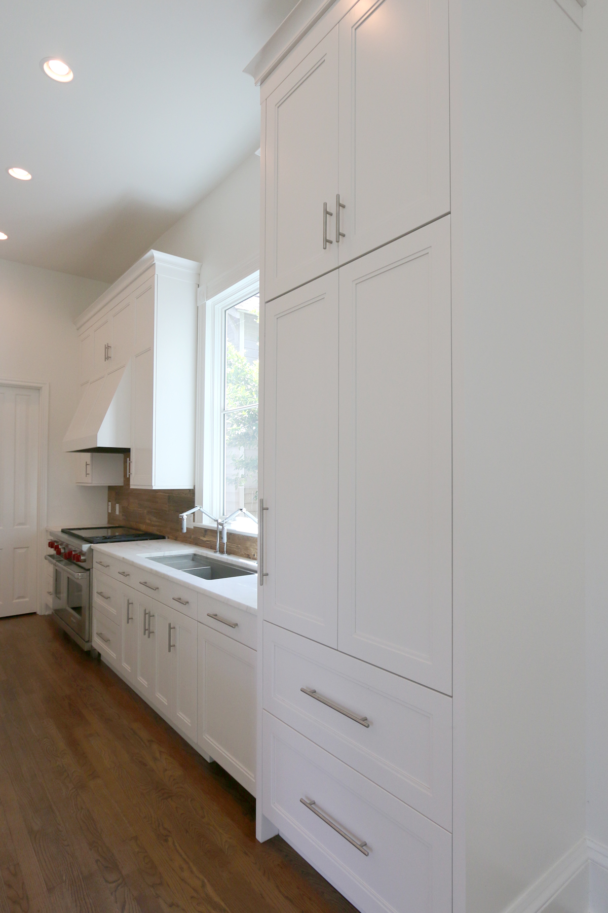 transitional kitchen cabinets