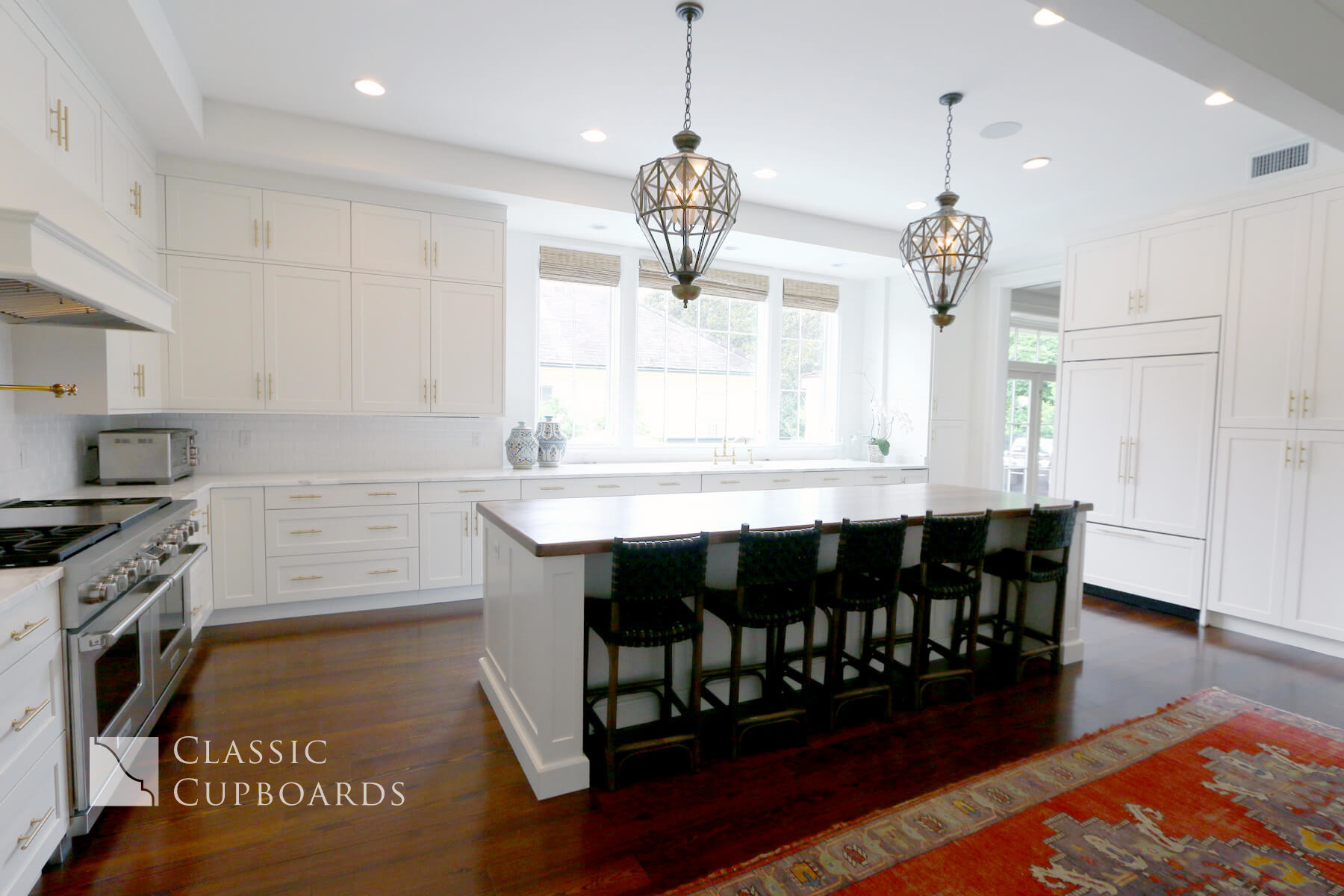 Transitional Kitchen style with custom cabinetry