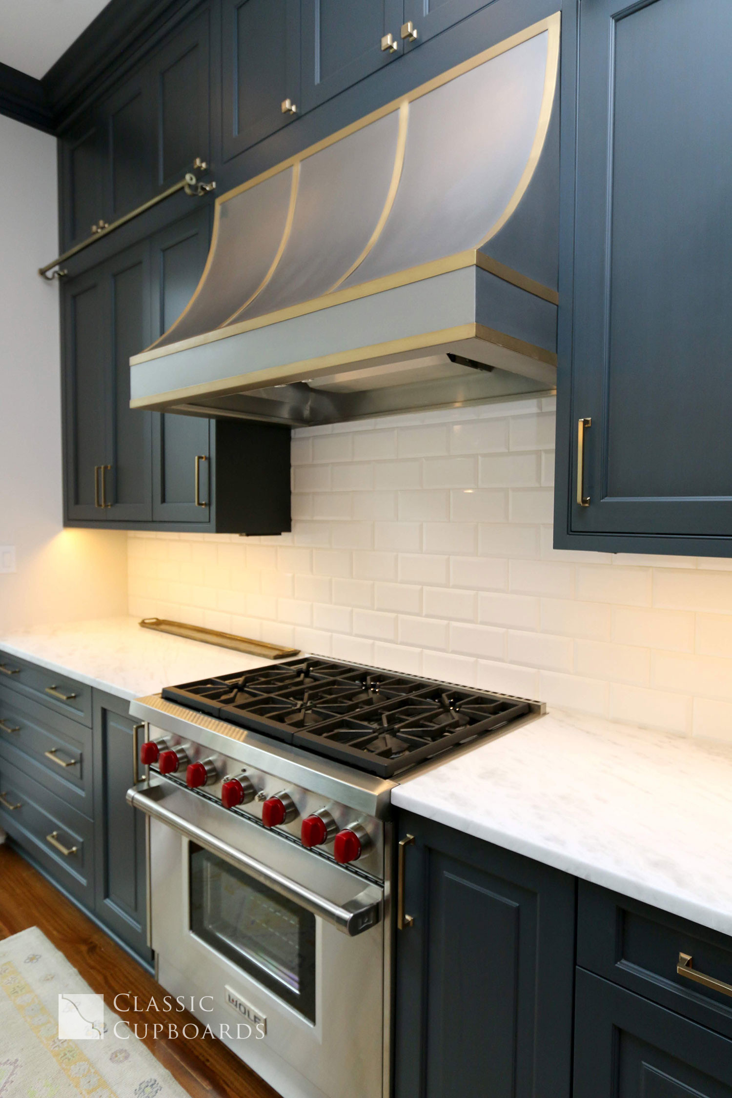 custom kitchen cabinets and stove