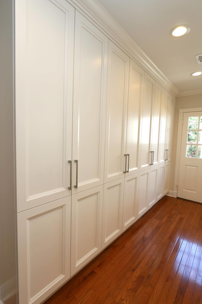 Transitional Kitchen Cabinets - Metairie Gardens | Classic Cupboards