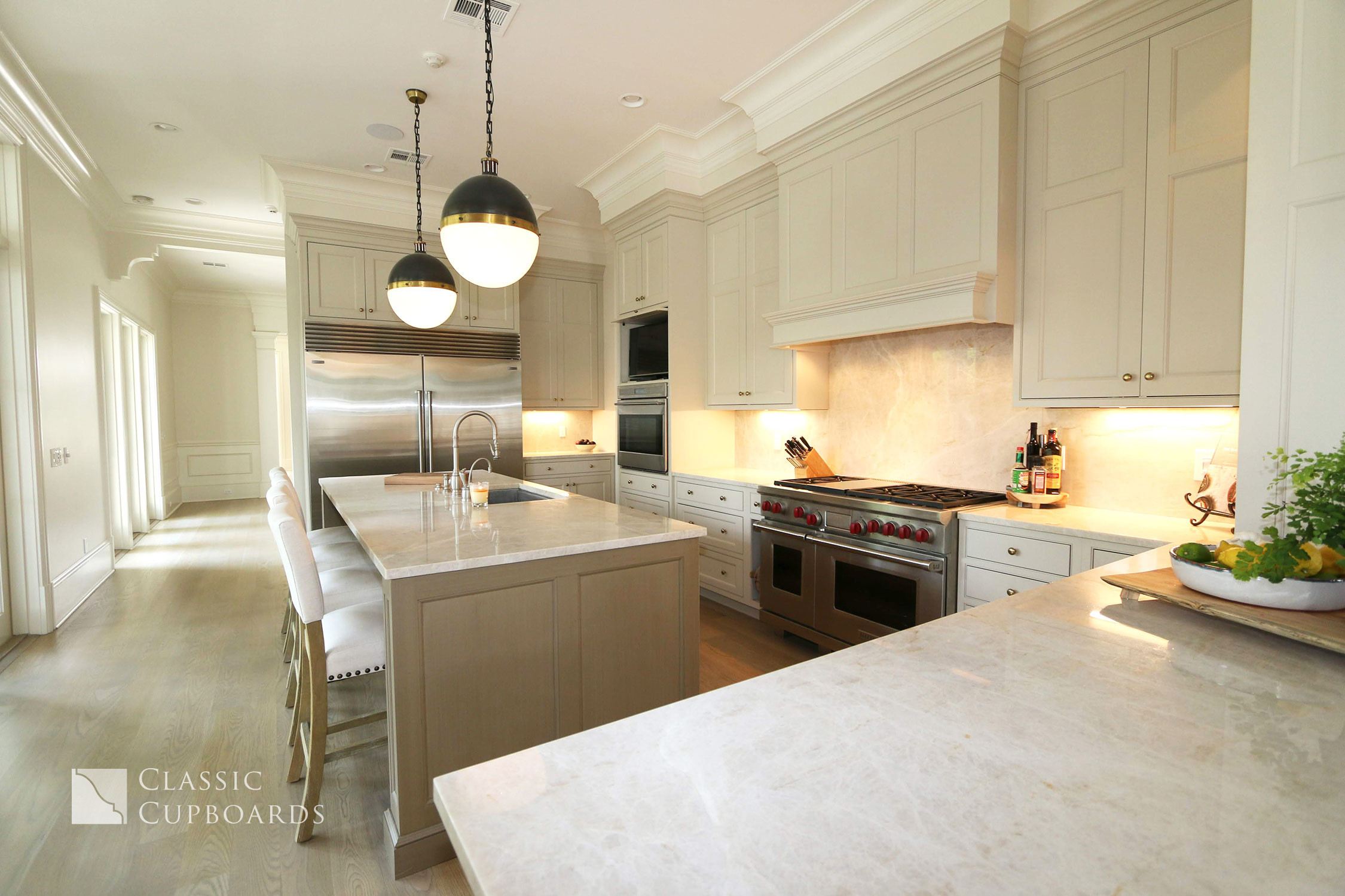 Traditional Kitchen design with custom cabinets